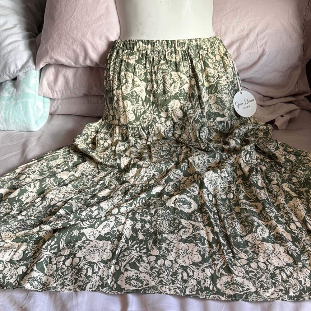 JB by Julie Brown Olive Green and Cream Floral Maxi Skirt